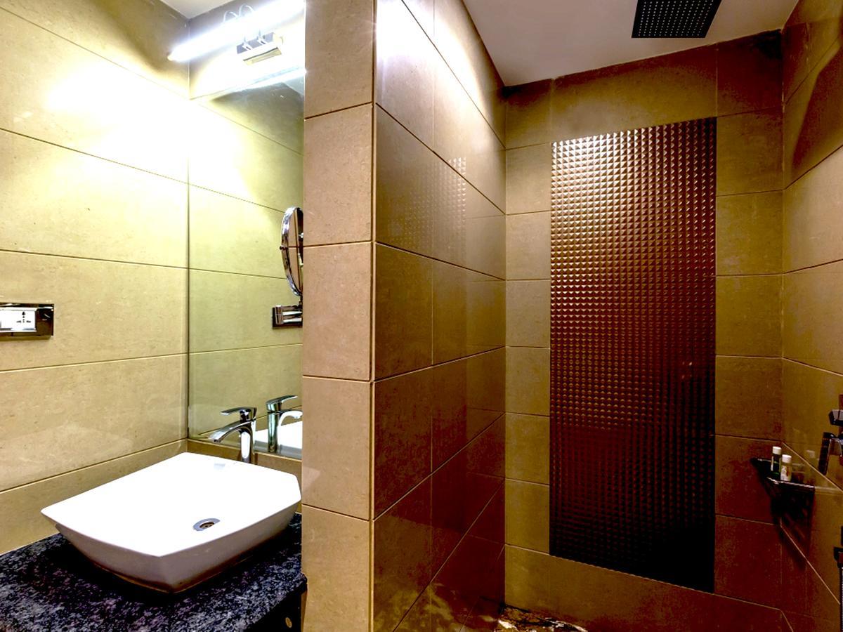 Hotel Kasturi Orchid Pāl Exterior foto
